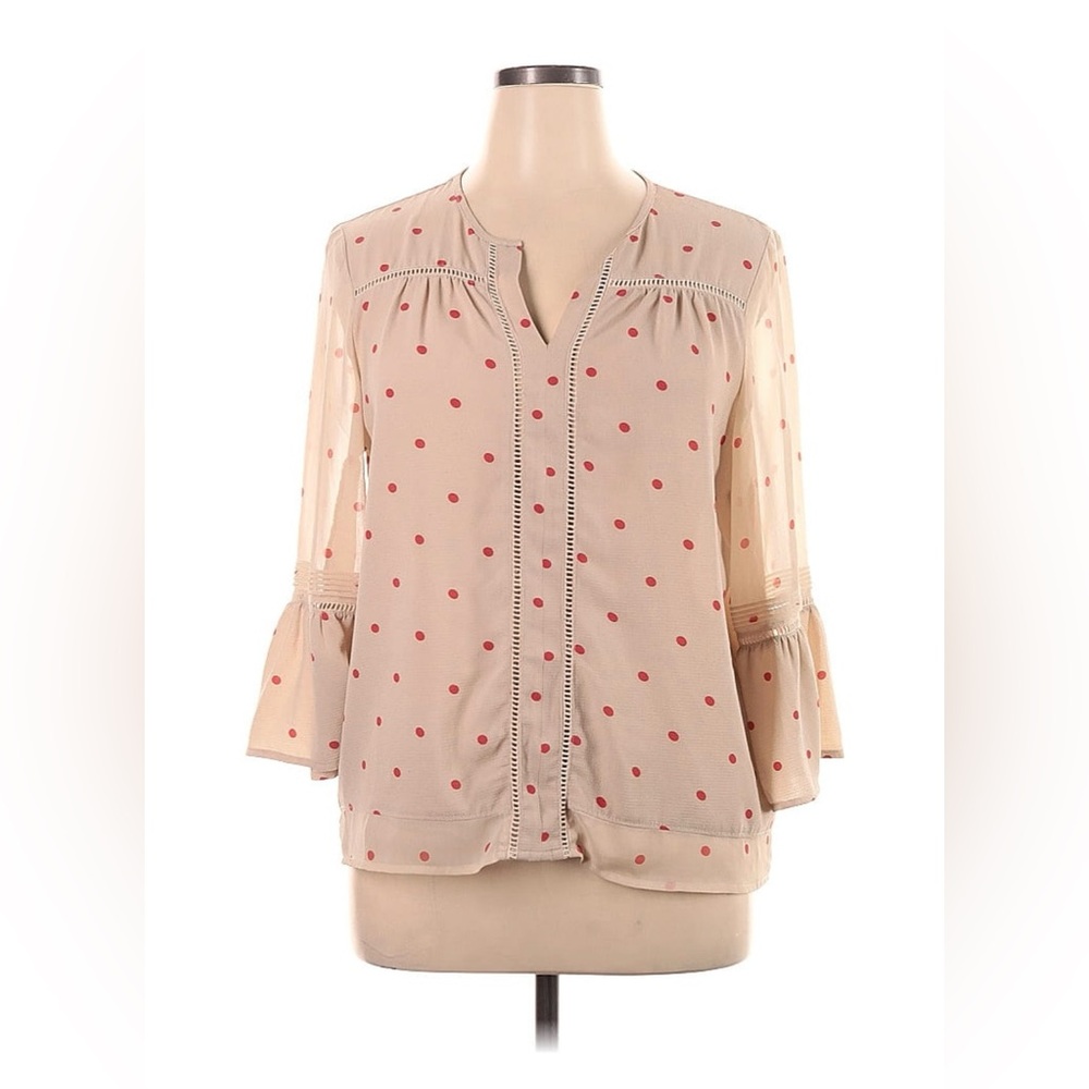 🔜 
Fever polka dot top size xl